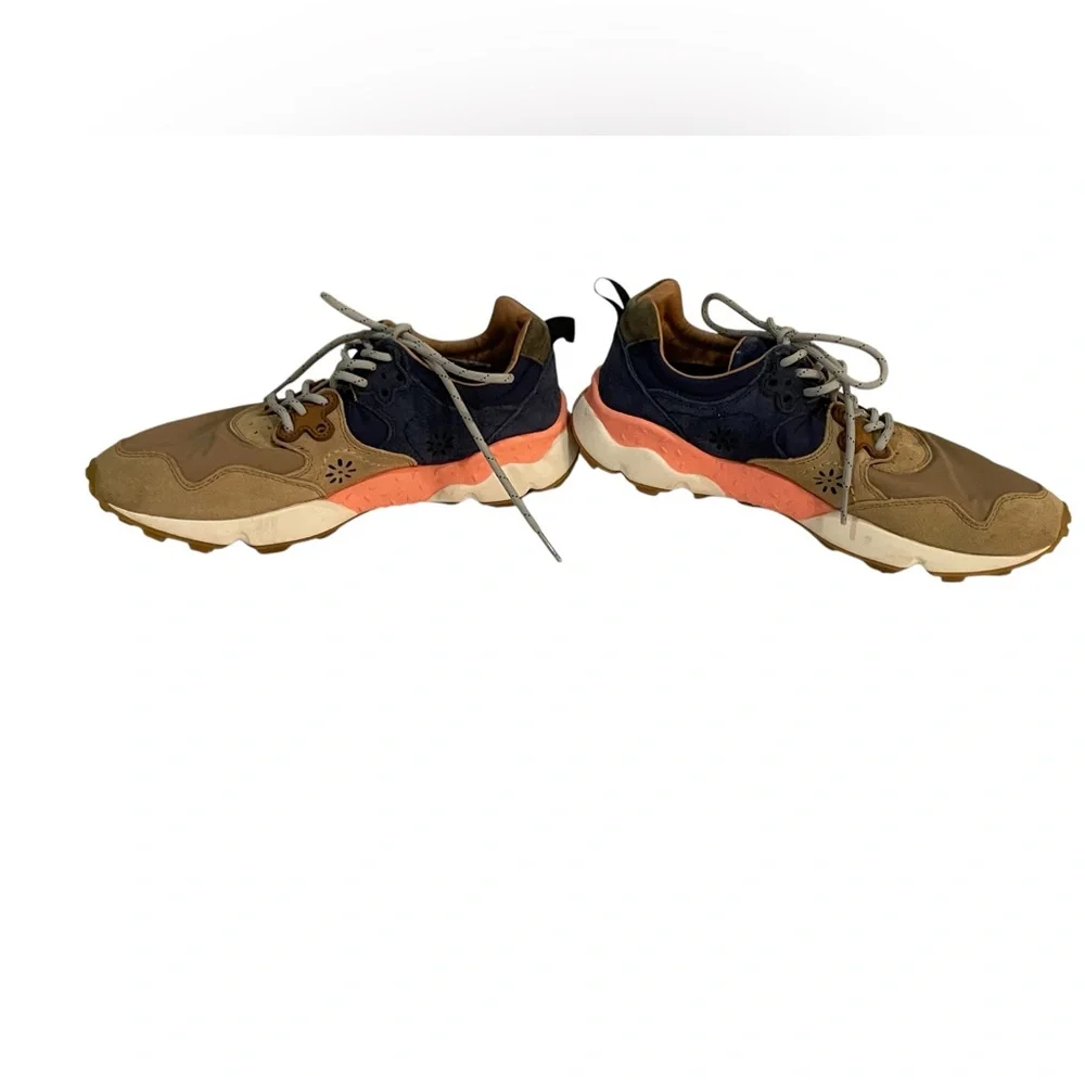 Women’s Athletic Sneakers in Tan & Navy - Picture 3 of 4